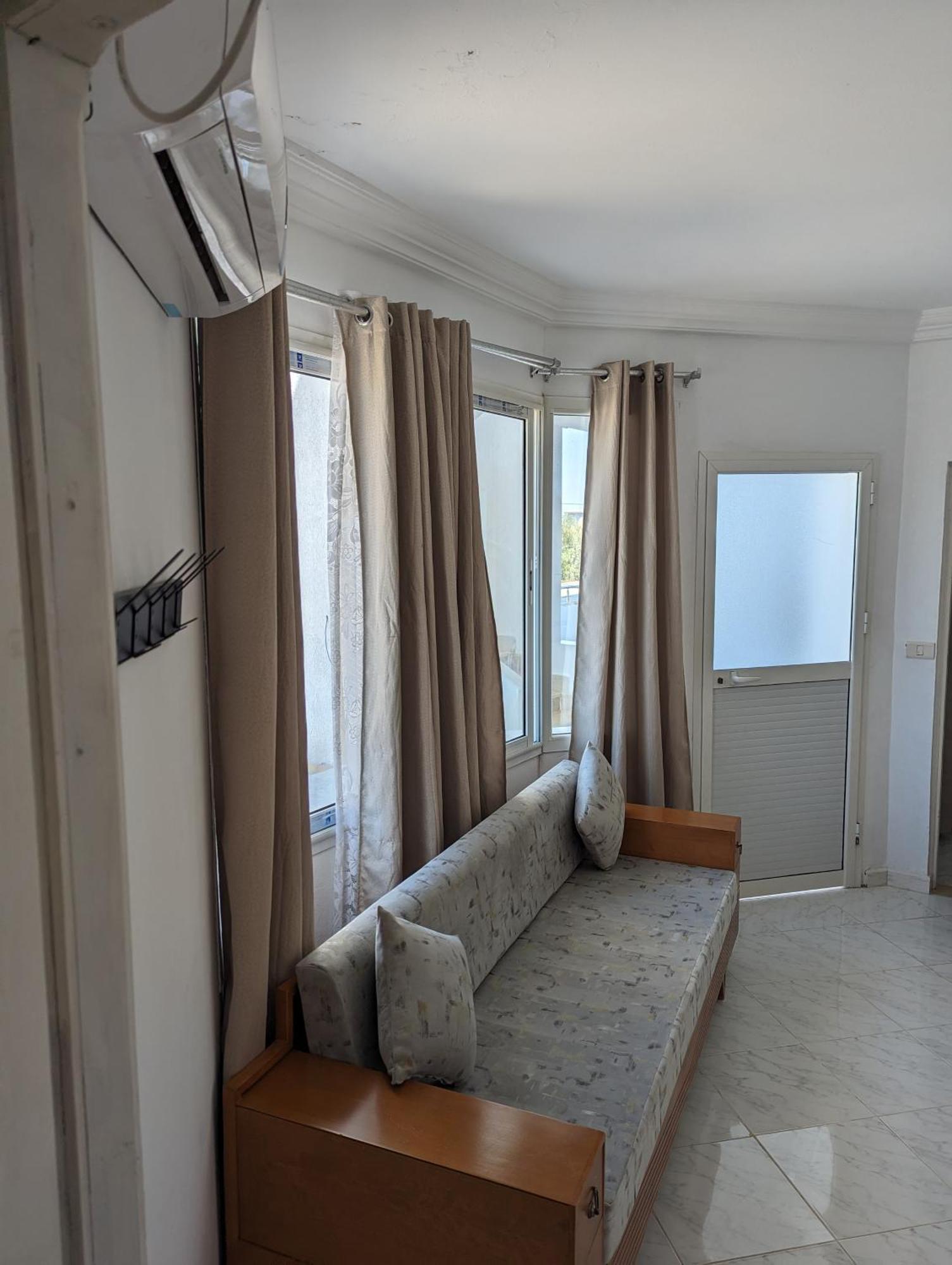 Nn Residence טבארקה מראה חיצוני תמונה